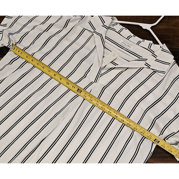 NEW! Francesca's Emory Park Striped V-neck Collared Short Sleeve Cuffed Large - Picture 4 of 8